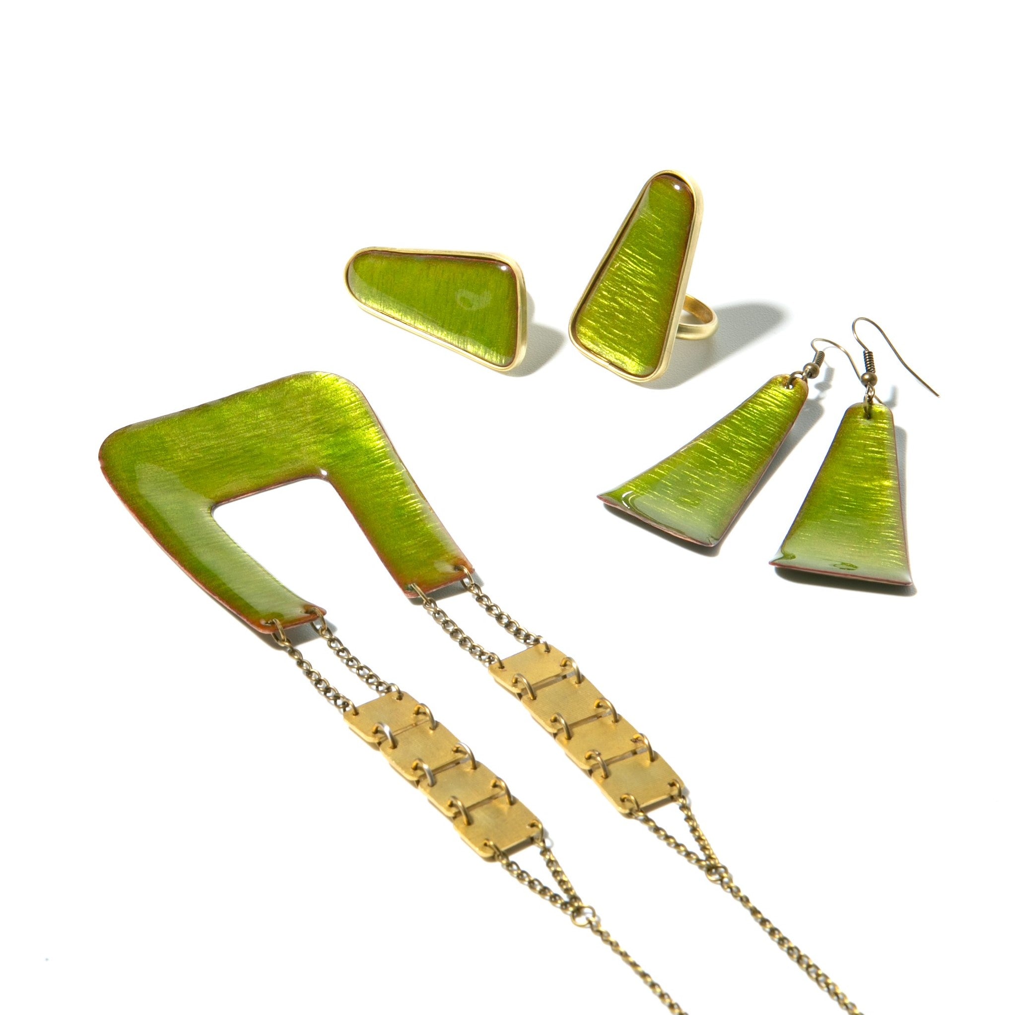 Zagara - világoszöld egyedi tűzzománc gyűrű