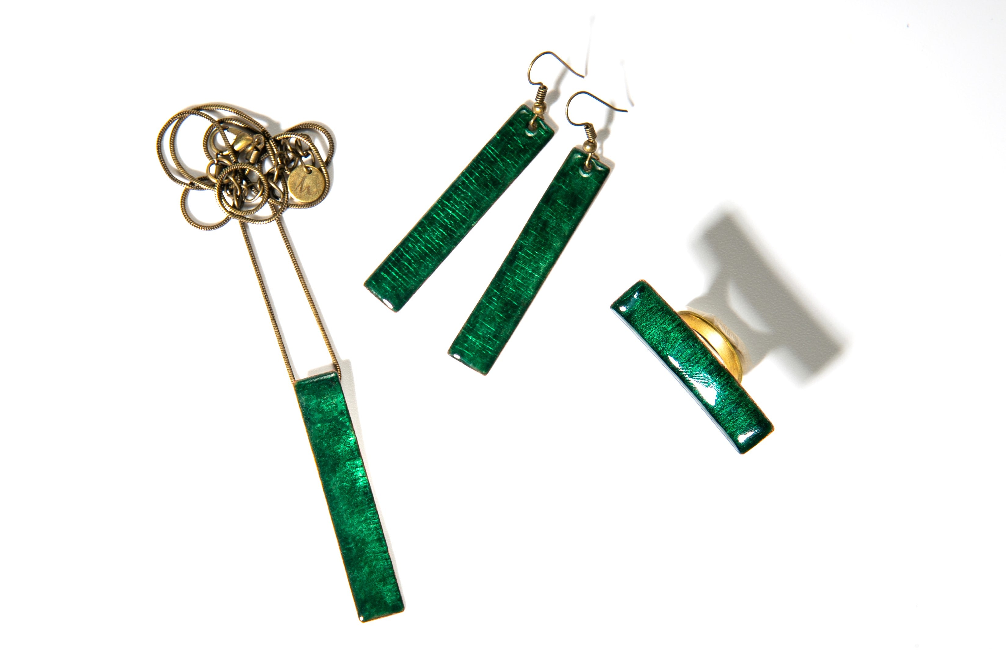 Verde - kalapált hosszúkás tűzzománc gyűrű