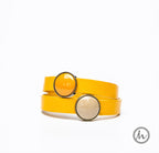 Sand in My Hands bőr karkötő okkersárga-bézs színekben