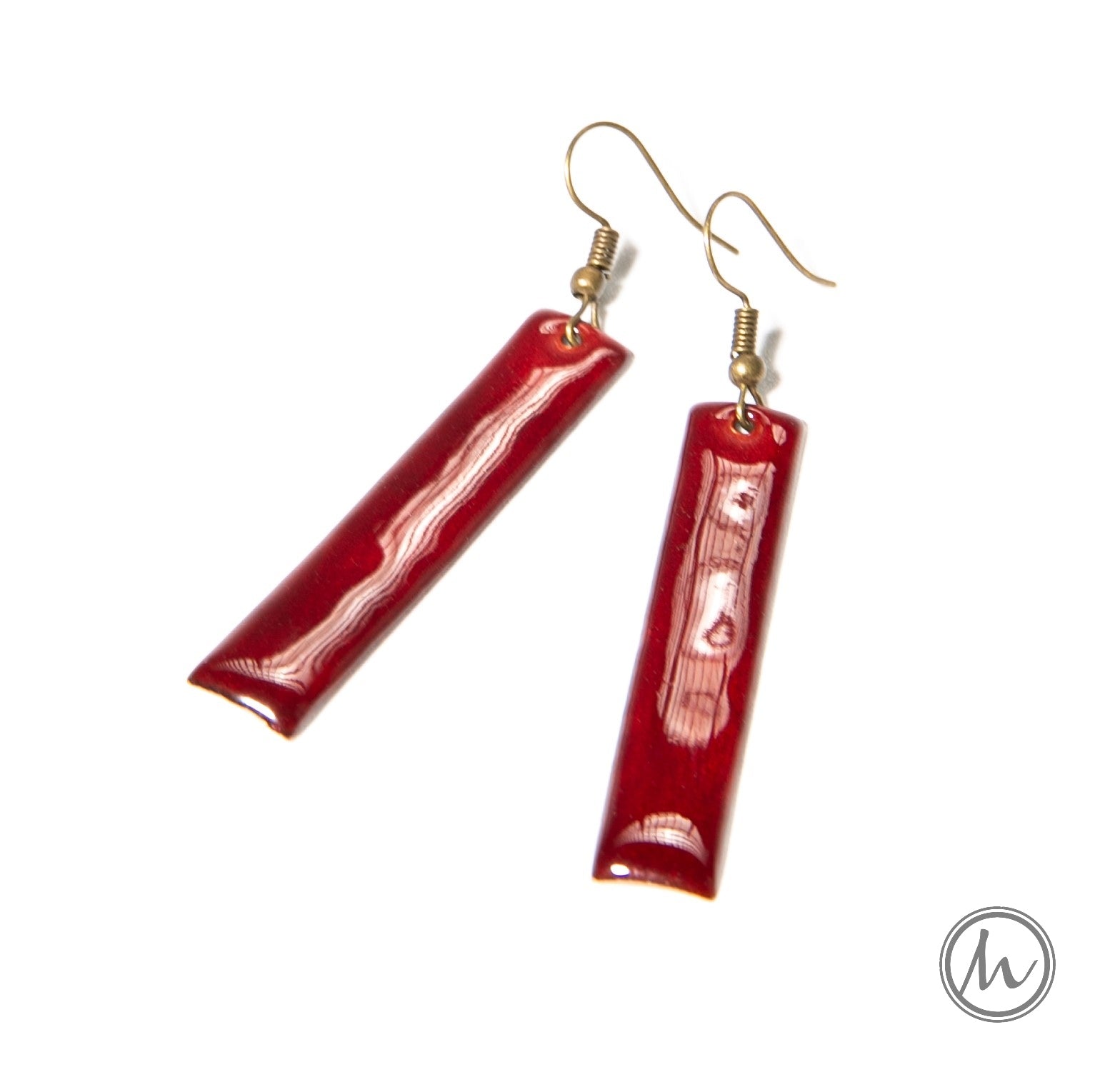 Almendra - hosszúkás tűzzománc fülbevaló rubinvörös