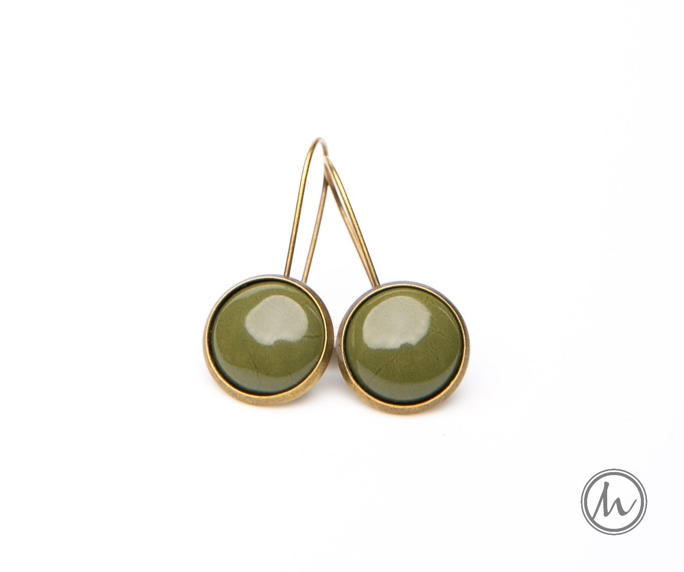 Kapcsos tűzzománc fülbevaló zöld színekben