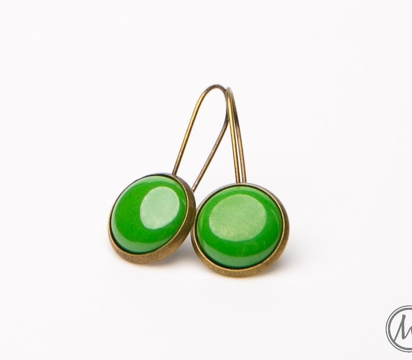 Kapcsos tűzzománc fülbevaló zöld színekben