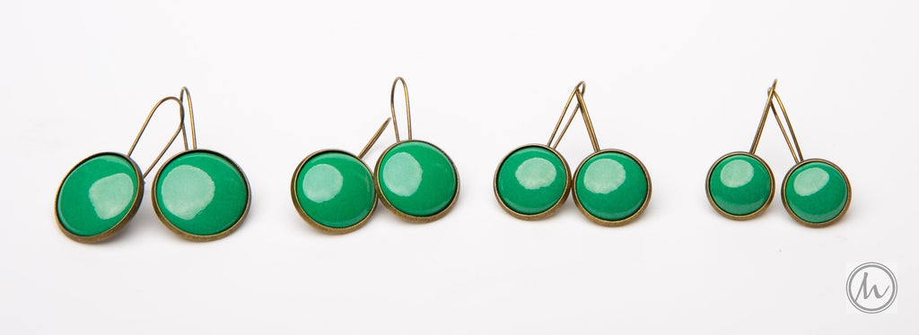 Kapcsos tűzzománc fülbevaló - lóhere zöld