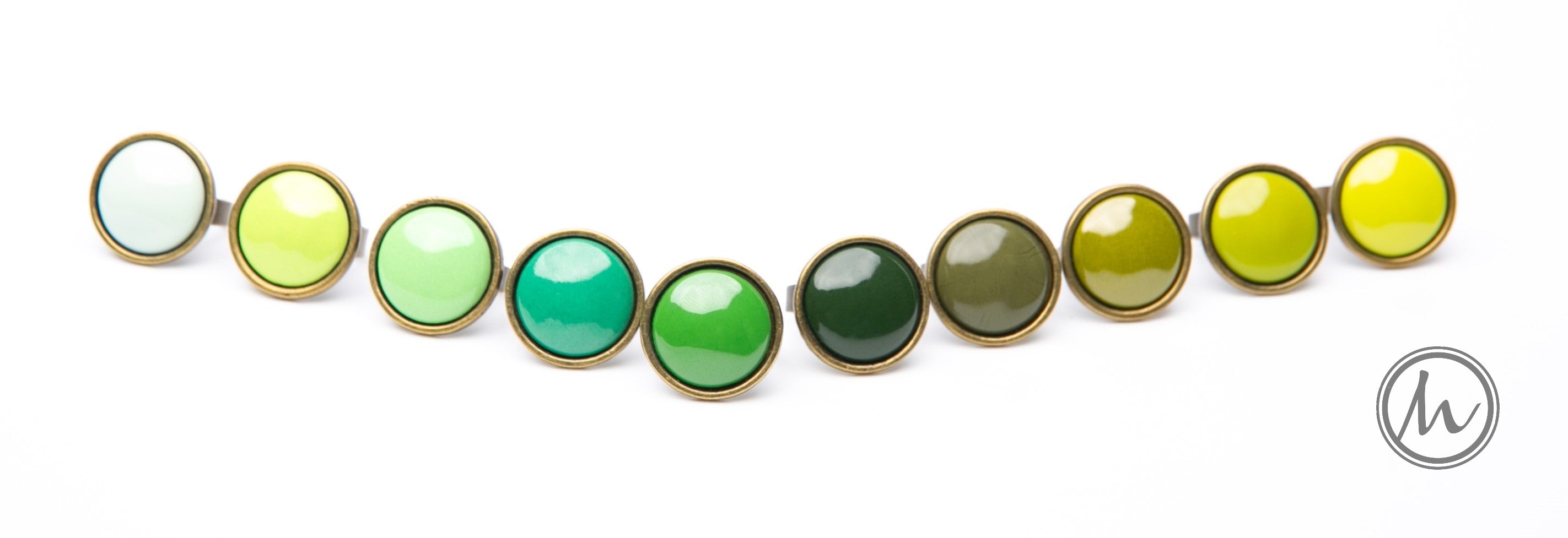 Kapcsos tűzzománc fülbevaló zöld színekben